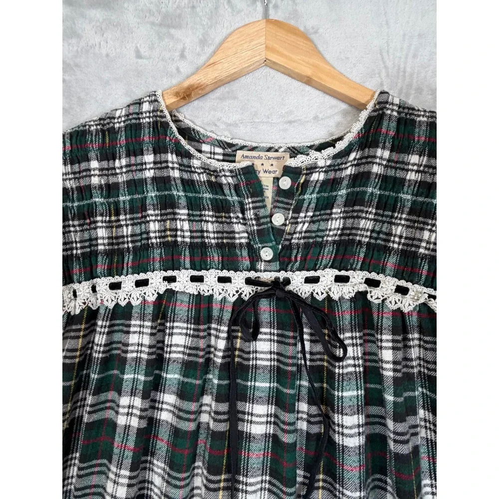 VTG Amanda Stewart Plaid Nightgown Medium Green White Cotton Flannel Lace Trim - Picture 3 of 11